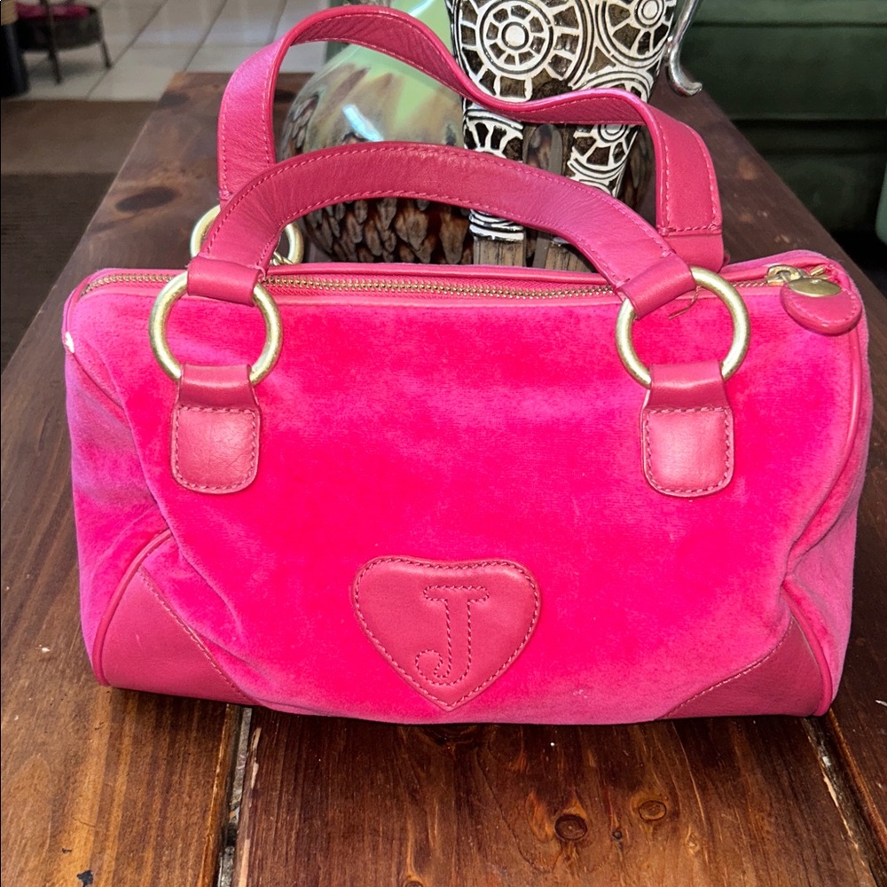 Juicy Couture Pink Purse - Picture 2 of 5